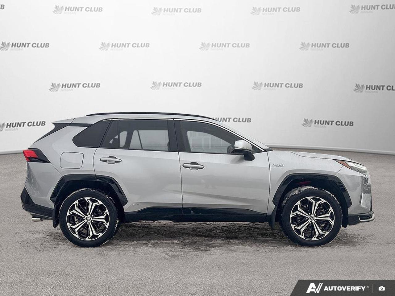 2023 Toyota RAV4 Prime XSE  Leather Seats   Sunroof   Heated Seats Photo