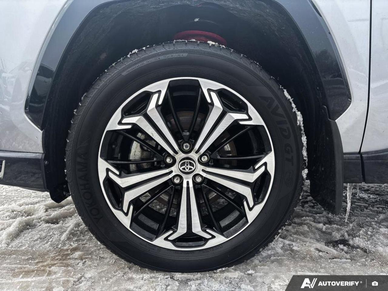 2023 Toyota RAV4 Prime XSE  Leather Seats   Sunroof   Heated Seats Photo