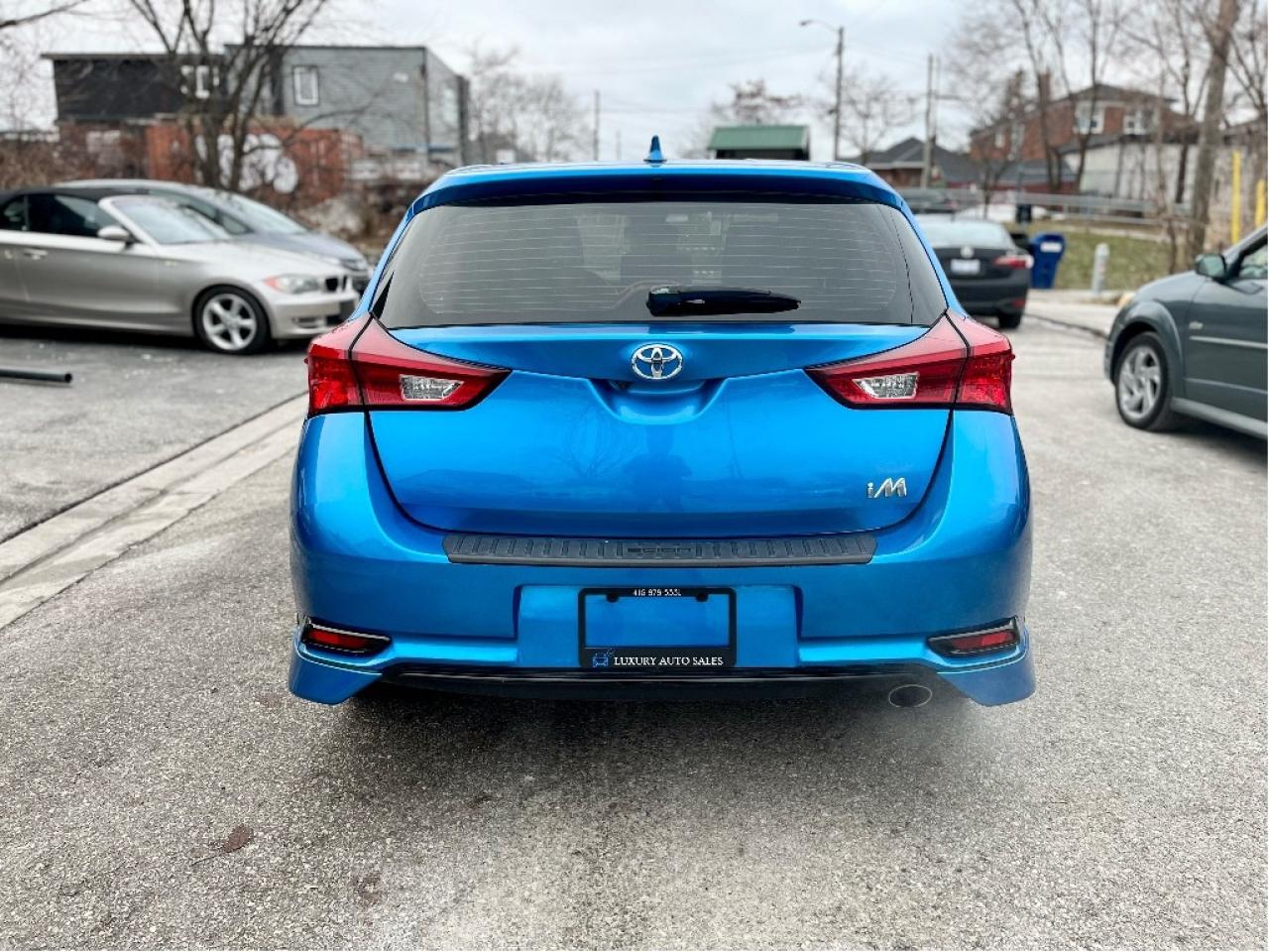 2017 Toyota Corolla iM CERTIFIED Photo4