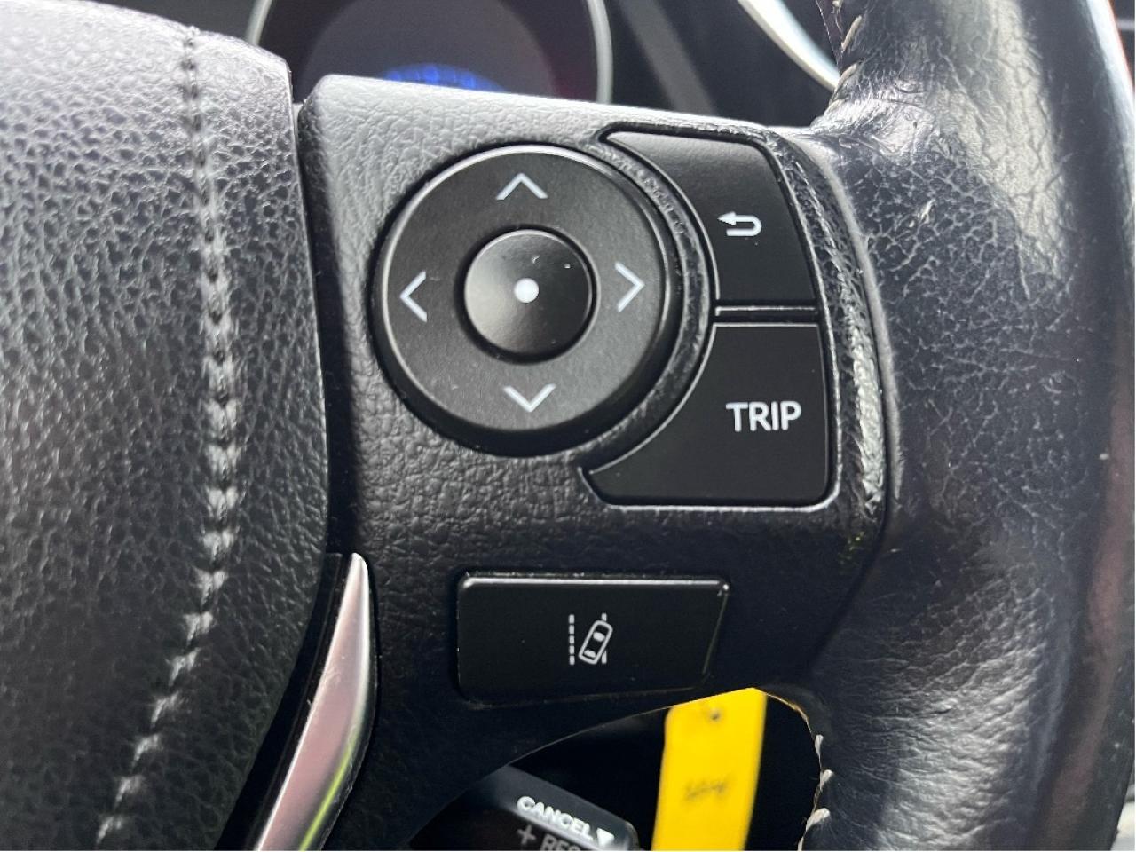 2017 Toyota Corolla iM CERTIFIED Photo