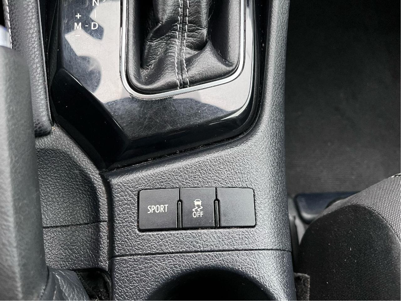 2017 Toyota Corolla iM CERTIFIED Photo