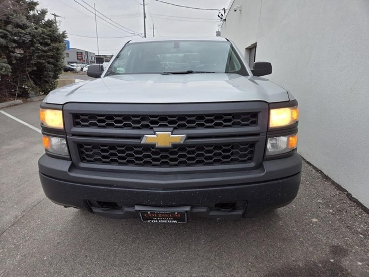 2014 Chevrolet Silverado 1500 4WD CREW CAB-SHORT BOX-TONNEAU-1 OWNER-CERTIFIED! Photo