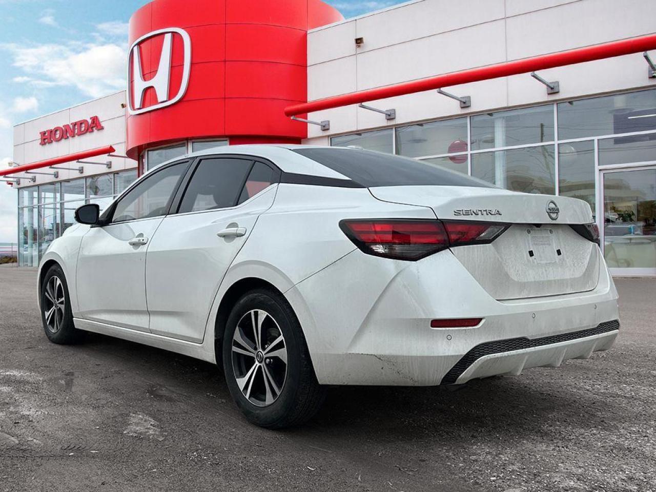 2020 Nissan Sentra SV Photo