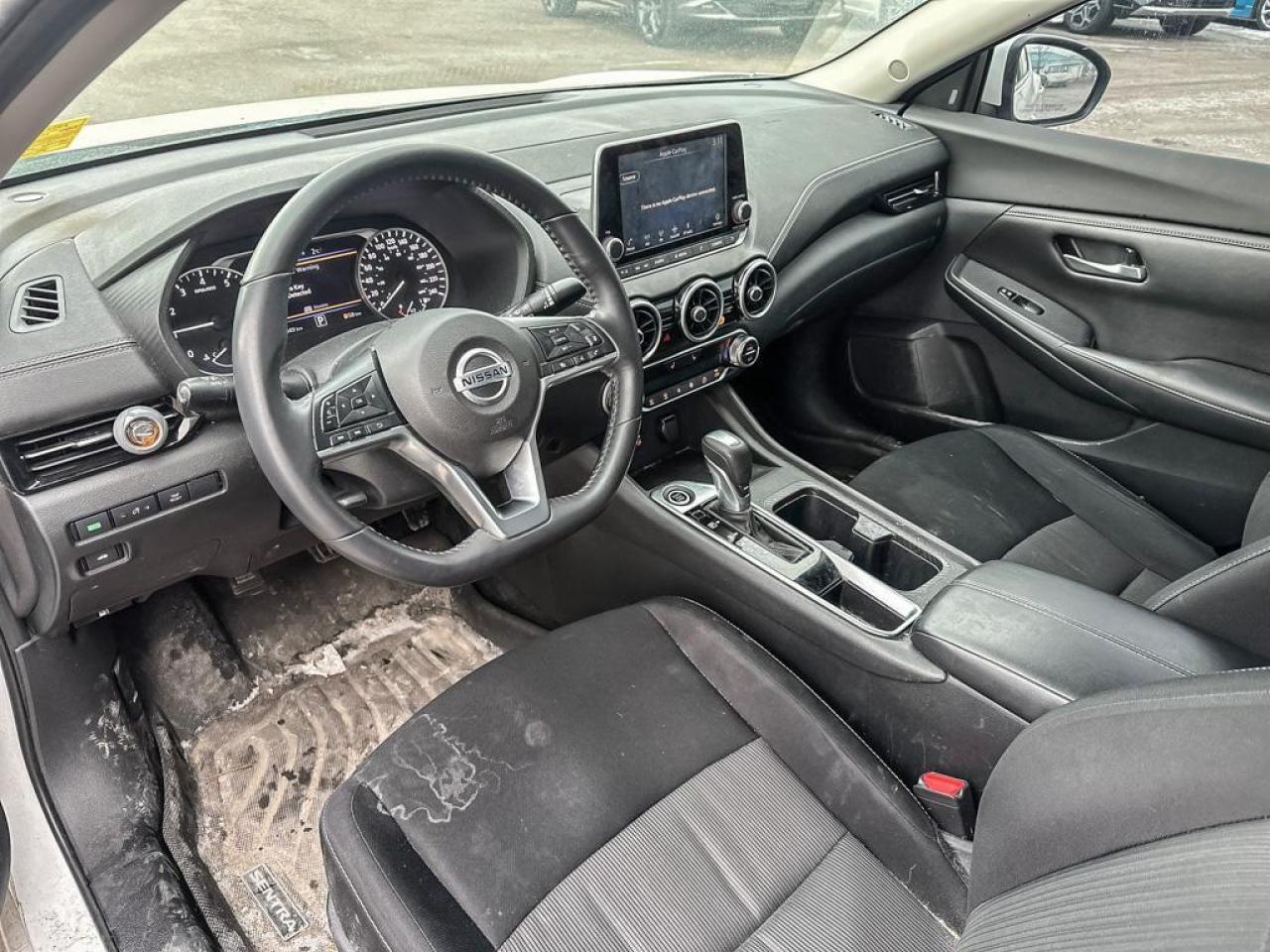 2020 Nissan Sentra SV Photo