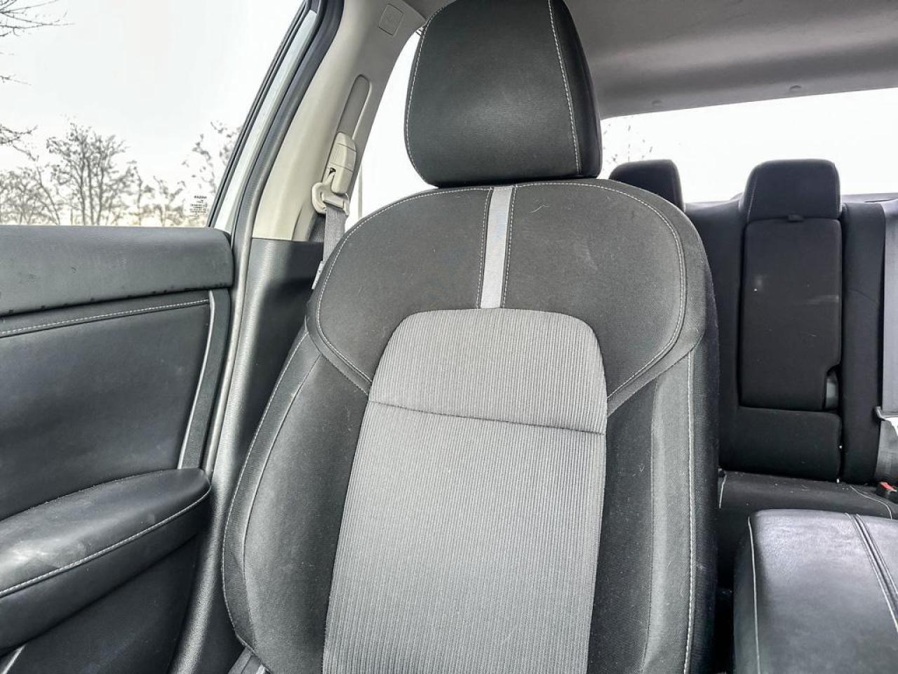 2020 Nissan Sentra SV Photo