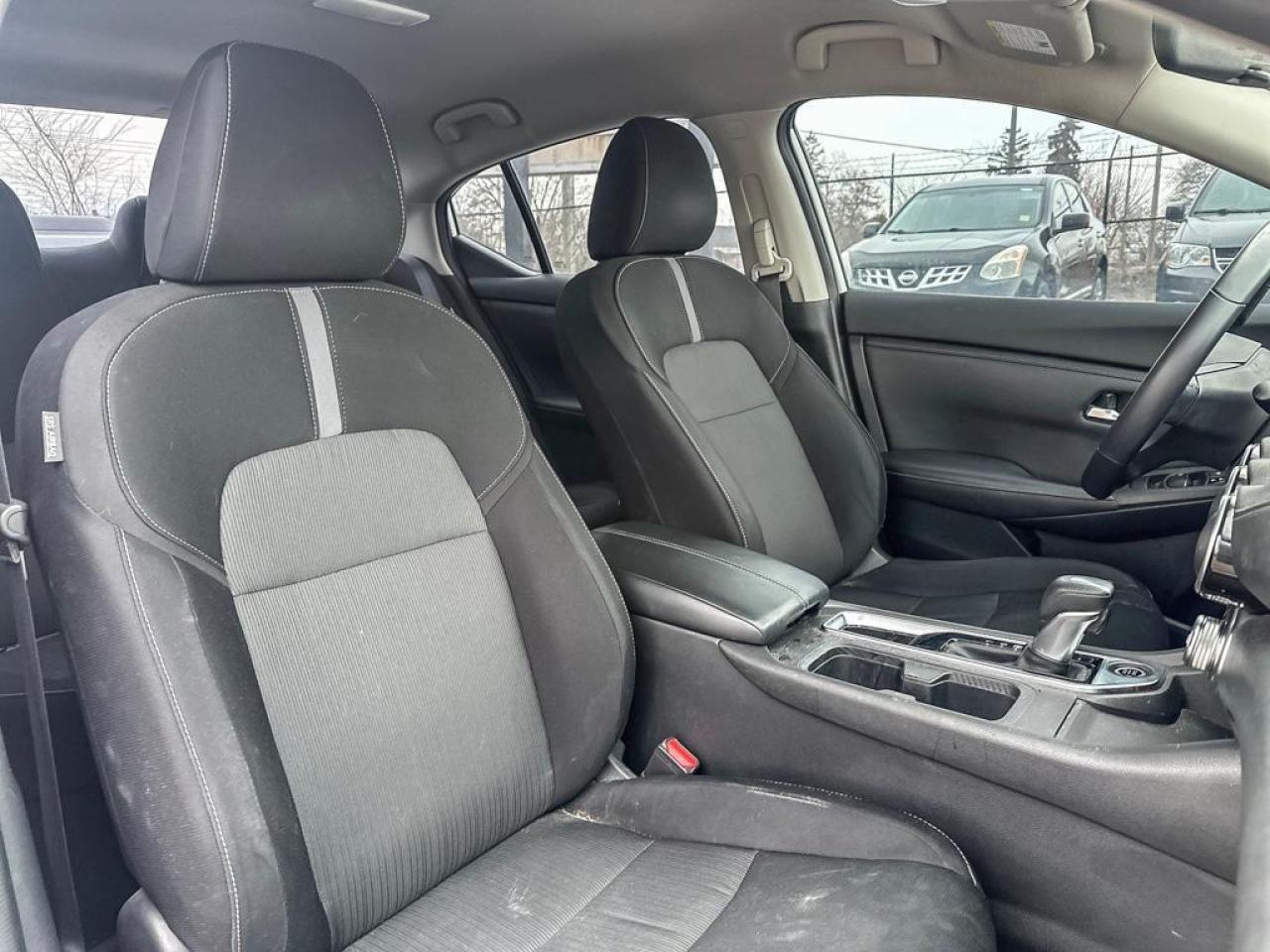 2020 Nissan Sentra SV Photo