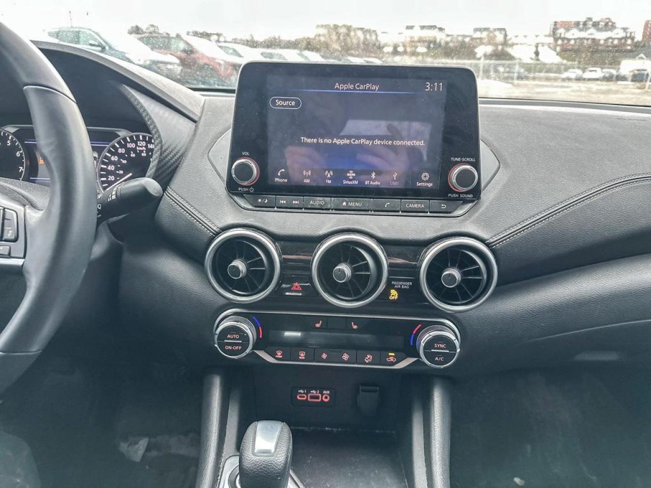 2020 Nissan Sentra SV Photo