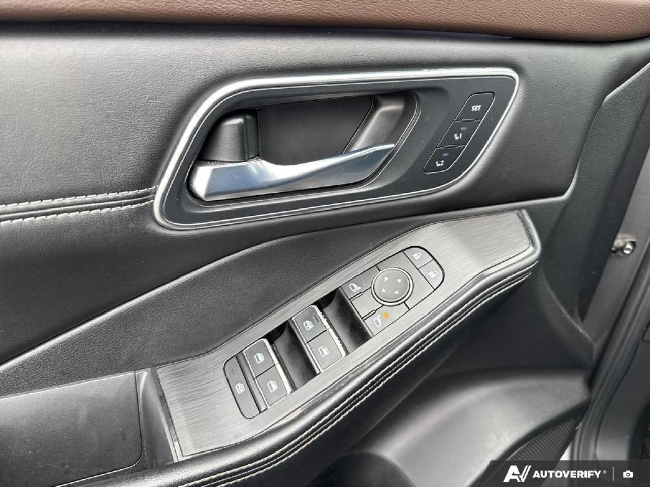 2023 Nissan Rogue Platinum BACKUP CAM   BLUETOOTH   HTD SEATS   KEYL Photo