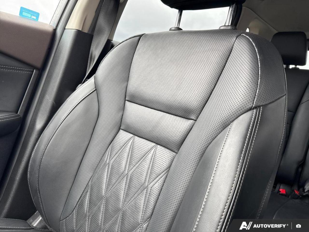 2023 Nissan Rogue Platinum BACKUP CAM   BLUETOOTH   HTD SEATS   KEYL Photo