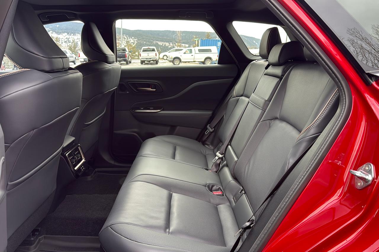 2026 Toyota Crown Signia Limited Adv. Tech Package Photo