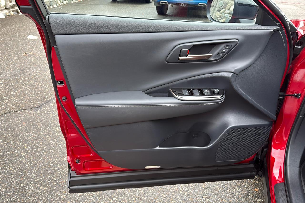 2026 Toyota Crown Signia Limited Adv. Tech Package Photo