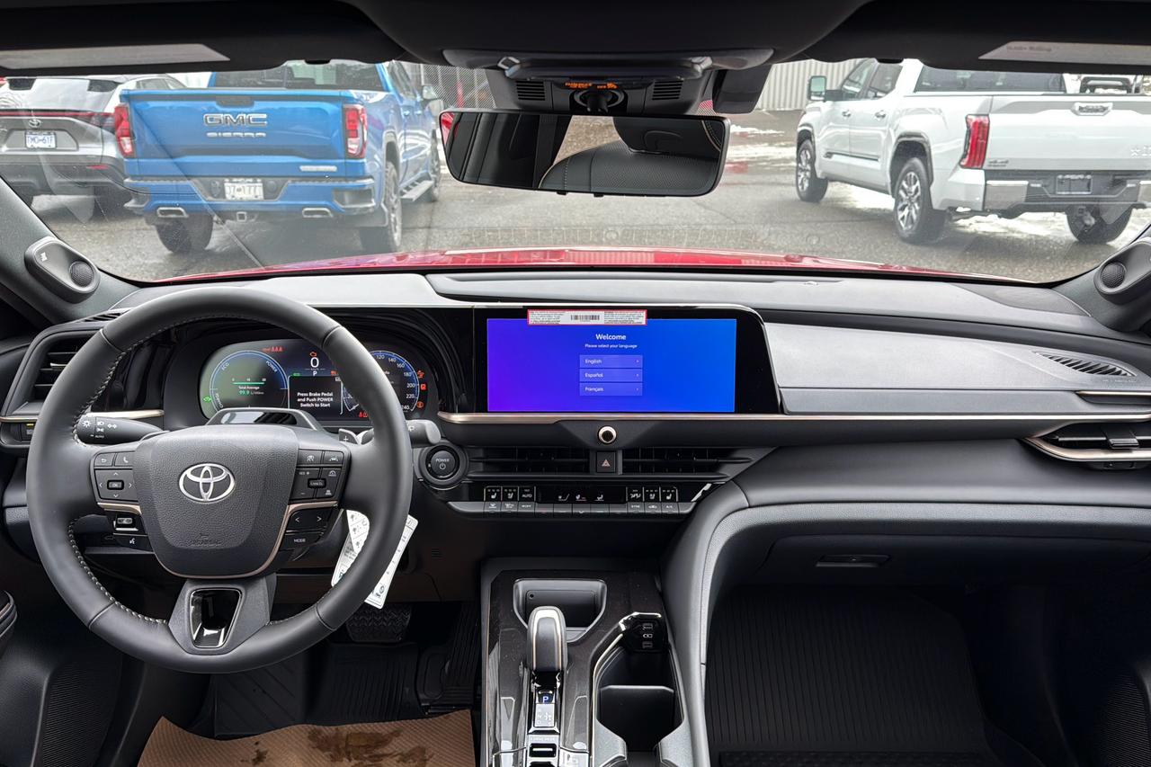 2026 Toyota Crown Signia Limited Adv. Tech Package Photo