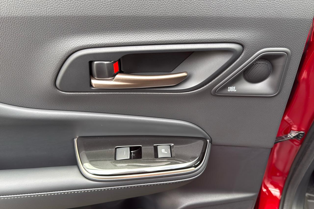 2026 Toyota Crown Signia Limited Adv. Tech Package Photo