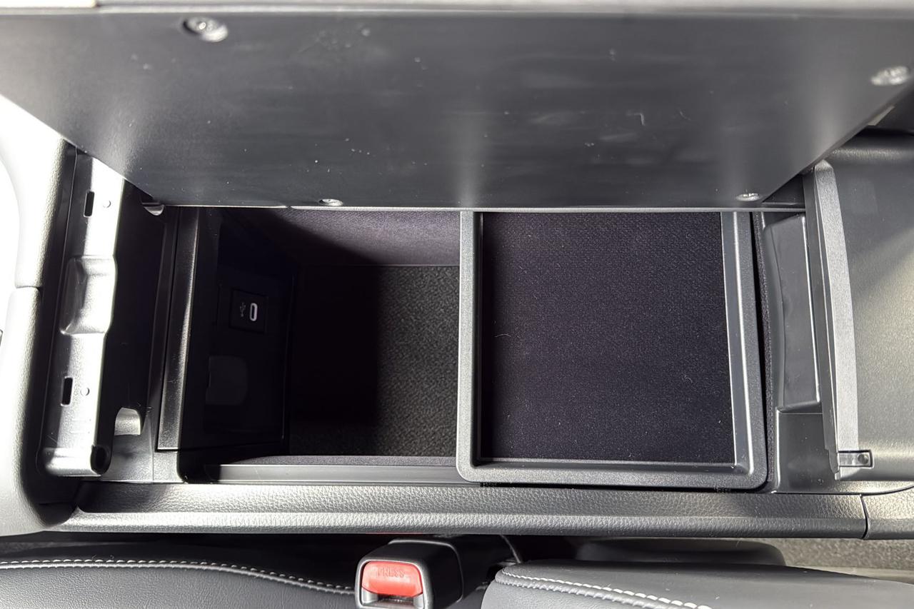 2026 Toyota Crown Signia Limited Adv. Tech Package Photo