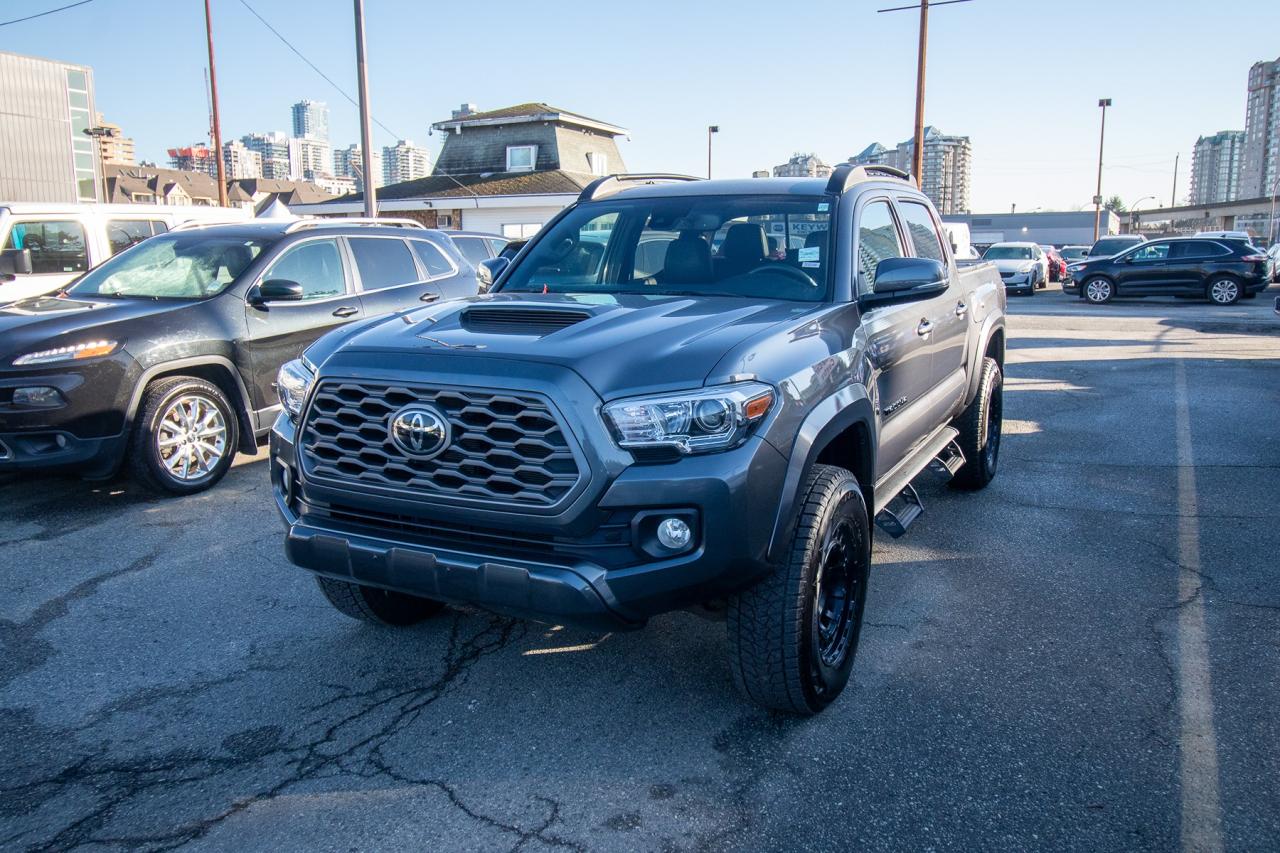 2023 Toyota Tacoma 4x4 Double Cab SB Photo1