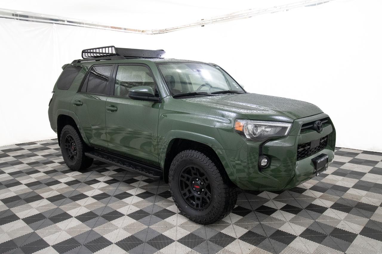 2021 Toyota 4Runner 4WD Photo4