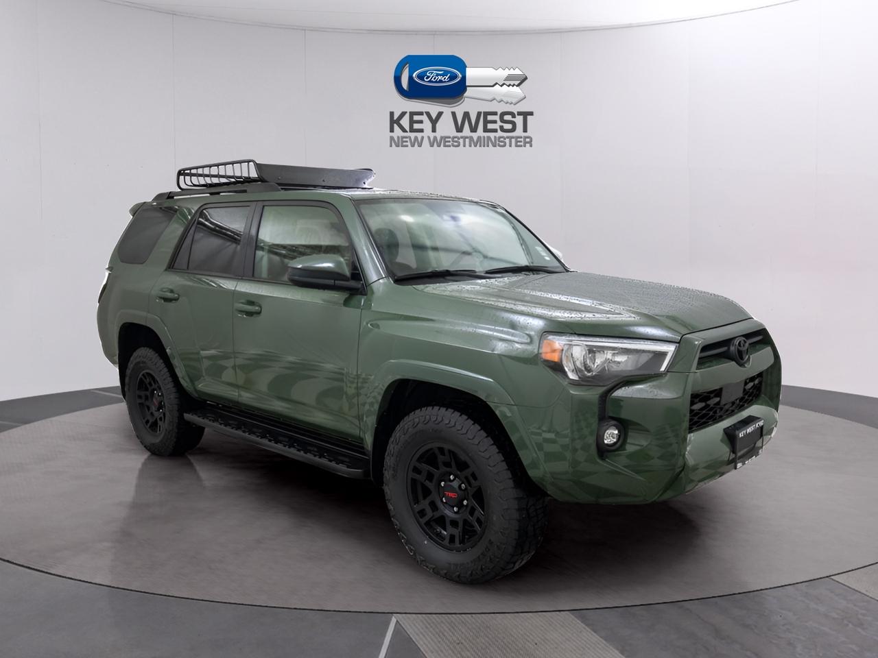 2021 Toyota 4Runner 4WD Photo3
