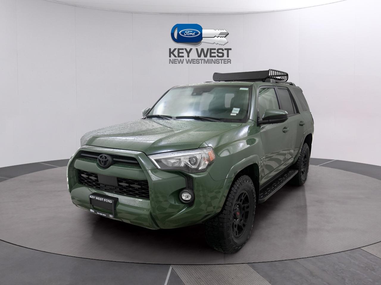 2021 Toyota 4Runner 4WD Photo1