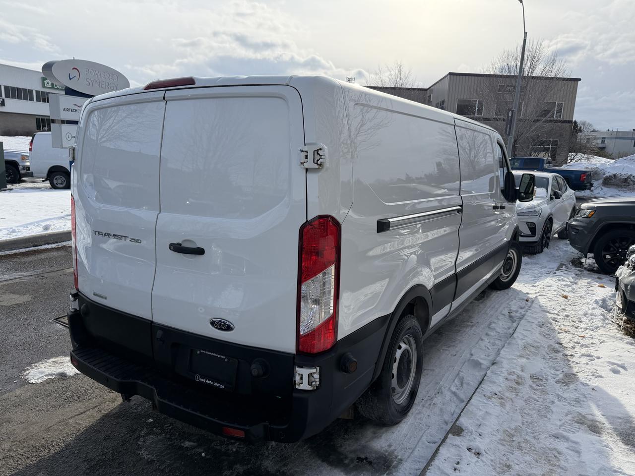 2020 Ford Transit Cargo Van  - Photo #9