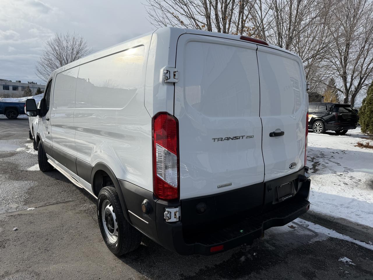 2020 Ford Transit Cargo Van  - Photo #7