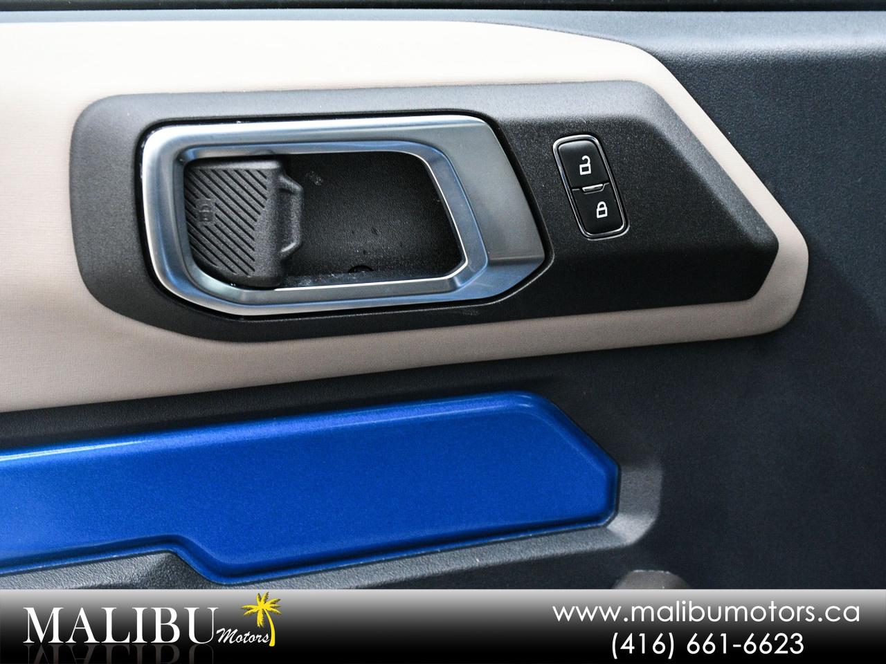 2023 Ford Bronco WildTrak Photo