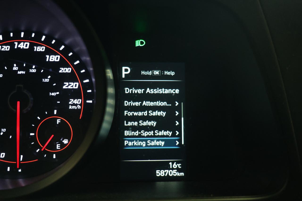 2022 Hyundai Elantra Preferred - ONE OWNER|SUNROOF|CAMERA|BLINDSPOT Photo