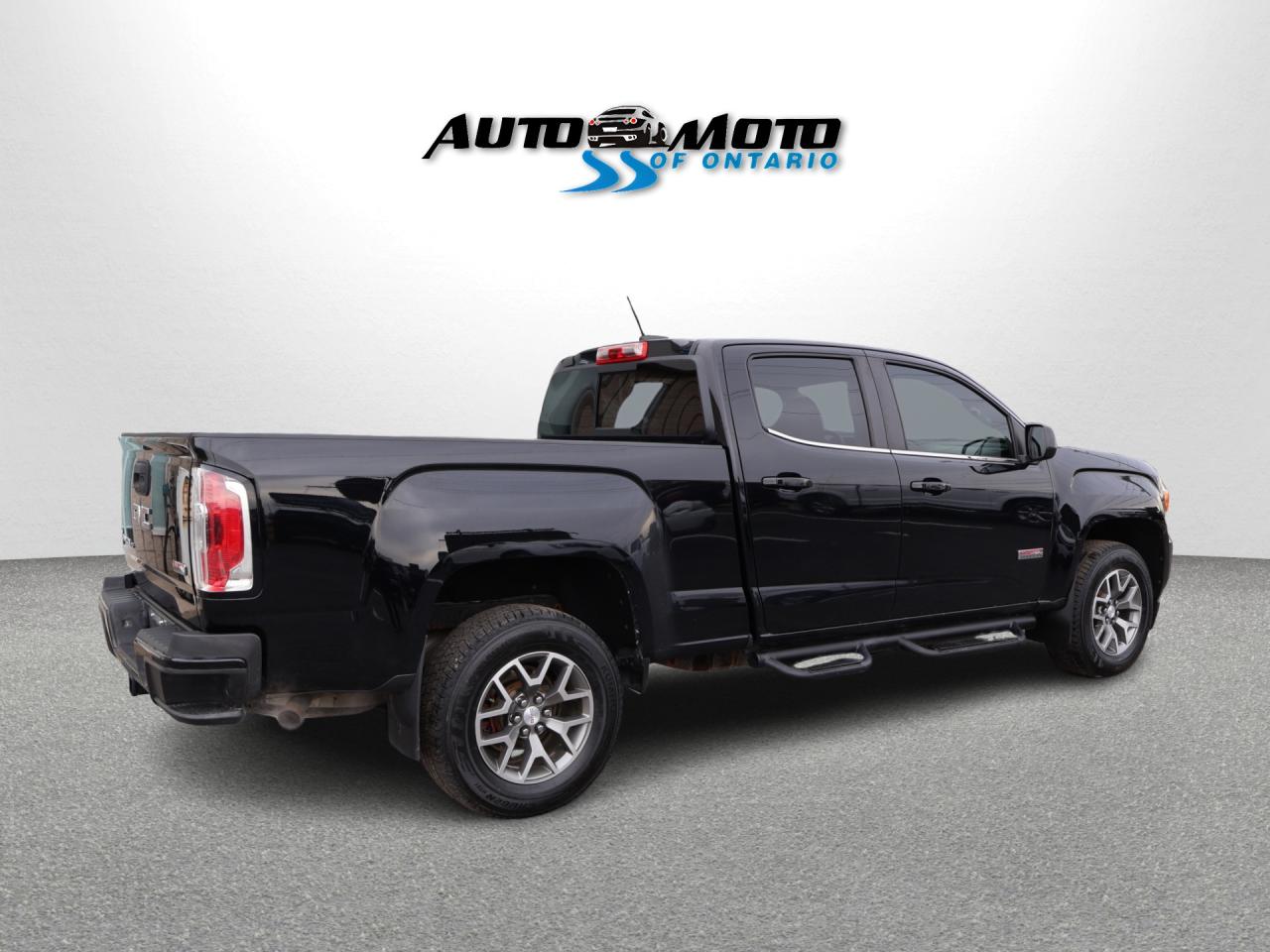 2018 GMC Canyon V6 ALL-TERRAIN CREW 4WD CERTIFIED *ACCIDENT FREE*1 OWNER* CAMERA BLUETOOTH LEATHER HEATED SEATS CRUISE ALLOYS Photo