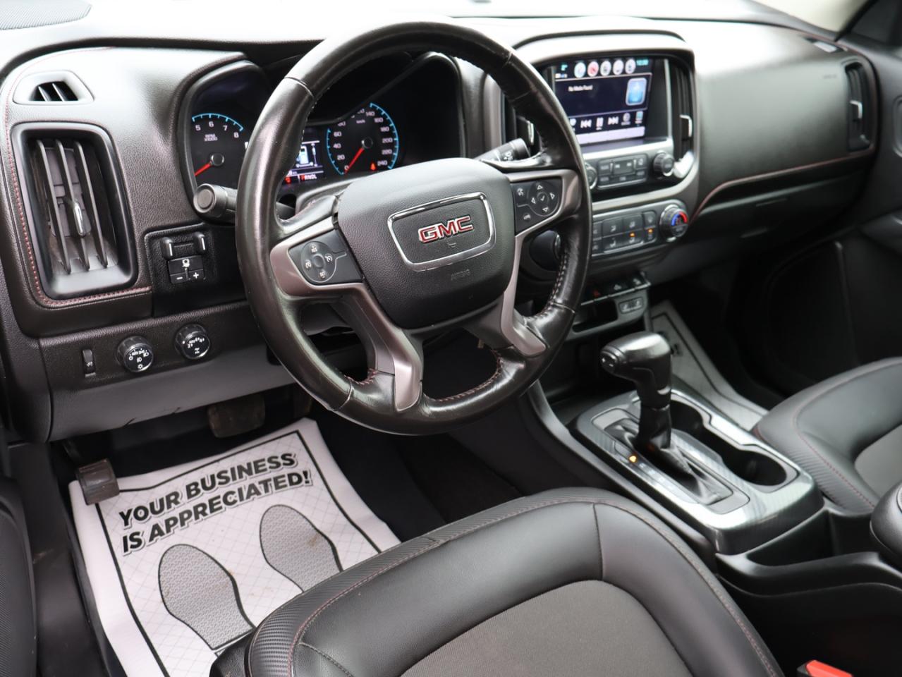 2018 GMC Canyon V6 ALL-TERRAIN CREW 4WD CERTIFIED *ACCIDENT FREE*1 OWNER* CAMERA BLUETOOTH LEATHER HEATED SEATS CRUISE ALLOYS Photo