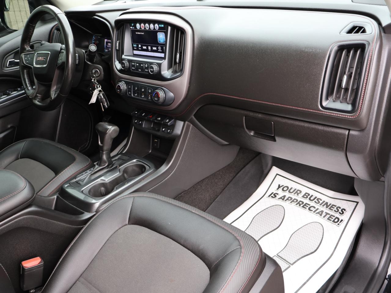 2018 GMC Canyon V6 ALL-TERRAIN CREW 4WD CERTIFIED *ACCIDENT FREE*1 OWNER* CAMERA BLUETOOTH LEATHER HEATED SEATS CRUISE ALLOYS Photo