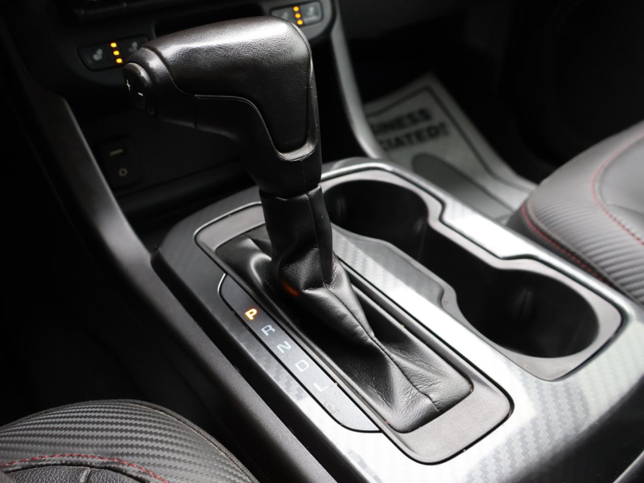 2018 GMC Canyon V6 ALL-TERRAIN CREW 4WD CERTIFIED *ACCIDENT FREE*1 OWNER* CAMERA BLUETOOTH LEATHER HEATED SEATS CRUISE ALLOYS Photo