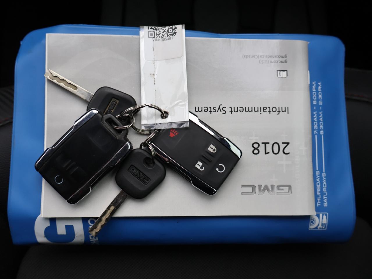 2018 GMC Canyon V6 ALL-TERRAIN CREW 4WD CERTIFIED *ACCIDENT FREE*1 OWNER* CAMERA BLUETOOTH LEATHER HEATED SEATS CRUISE ALLOYS Photo