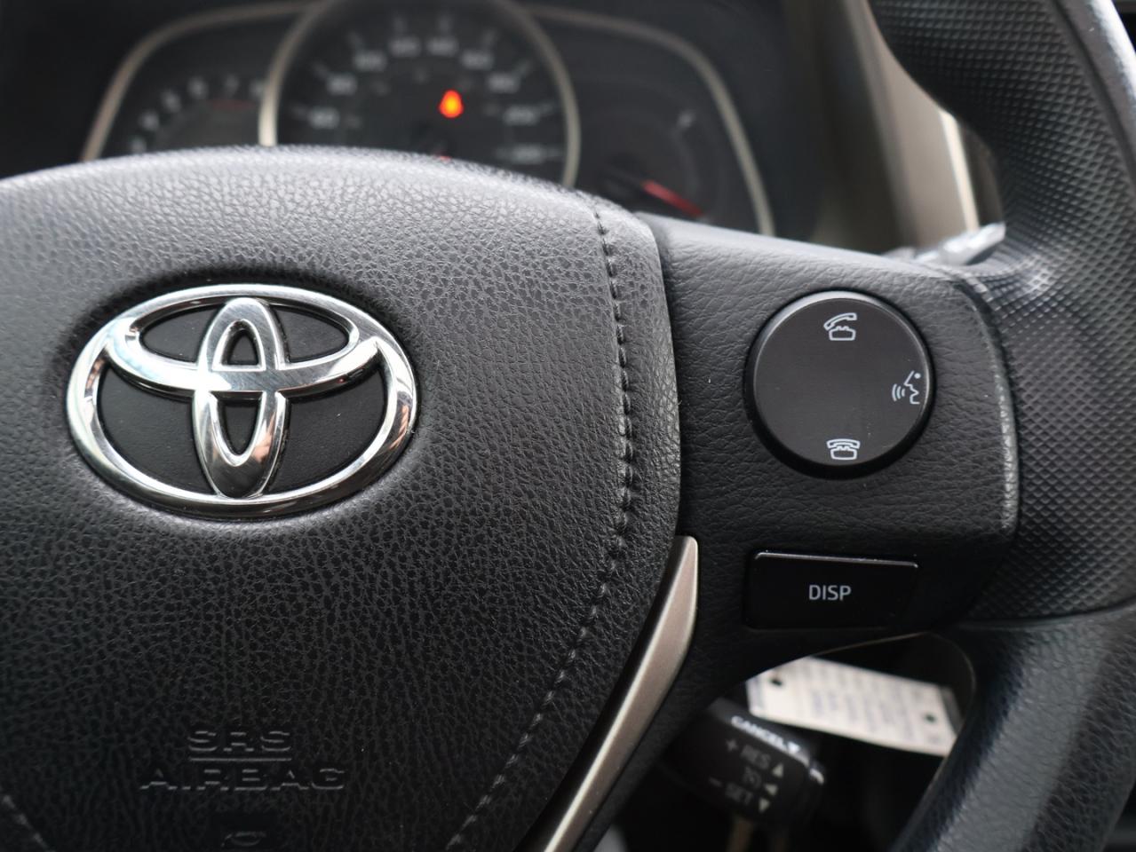 2015 Toyota RAV4 XLE AWD CERTIFIED CAMERA BLUETOOTH HEATED SEATS SUNROOF CRUISE ALLOYS Photo