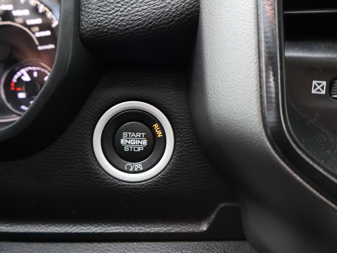 2019 RAM 2500 POWER WAGON HEMI CREW 4WD CERTIFIED *ACCIDENT FREE* CAMERA NAV BLUETOOTH LEATHER HEATED SEATS SUNROOF CRUISE ALLOYS Photo