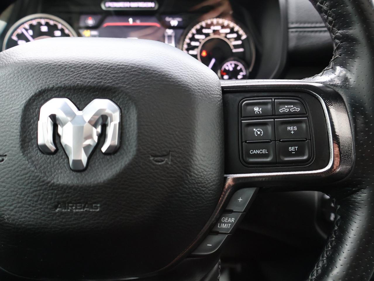 2019 RAM 2500 POWER WAGON HEMI CREW 4WD CERTIFIED *ACCIDENT FREE* CAMERA NAV BLUETOOTH LEATHER HEATED SEATS SUNROOF CRUISE ALLOYS Photo