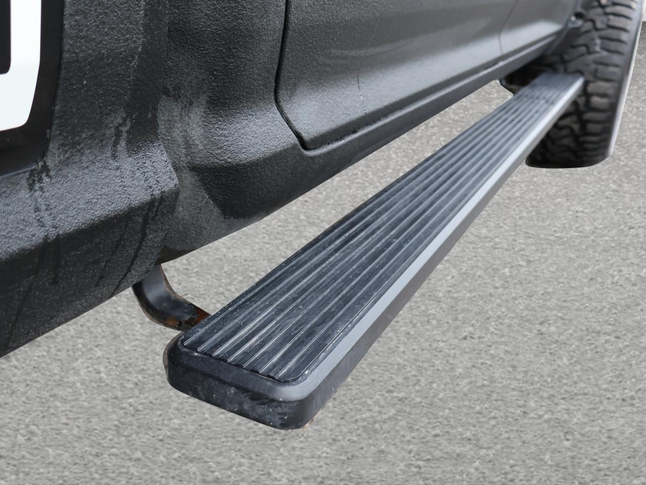 2019 RAM 2500 POWER WAGON HEMI CREW 4WD CERTIFIED *ACCIDENT FREE* CAMERA NAV BLUETOOTH LEATHER HEATED SEATS SUNROOF CRUISE ALLOYS Photo