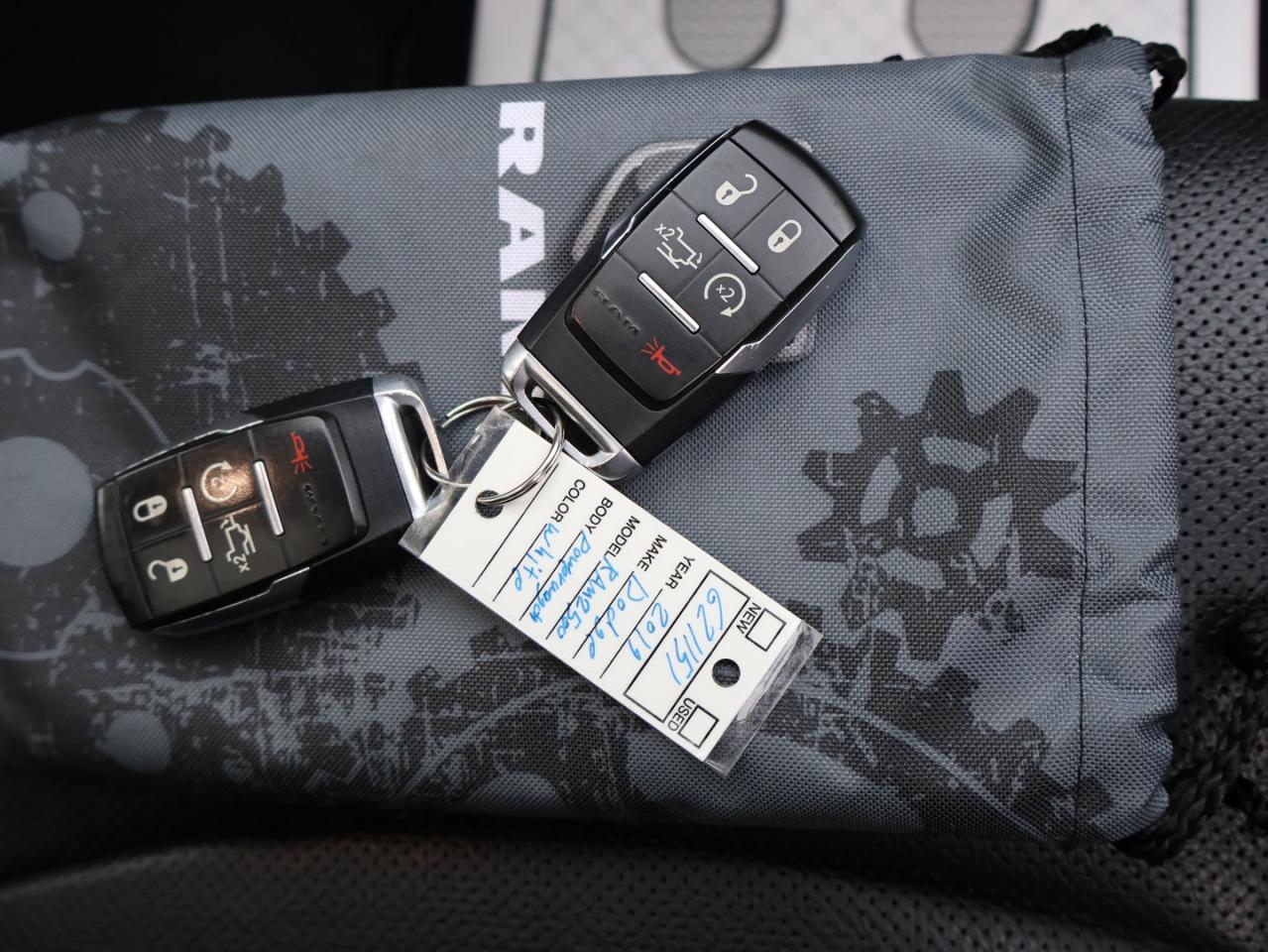 2019 RAM 2500 POWER WAGON HEMI CREW 4WD CERTIFIED *ACCIDENT FREE* CAMERA NAV BLUETOOTH LEATHER HEATED SEATS SUNROOF CRUISE ALLOYS Photo