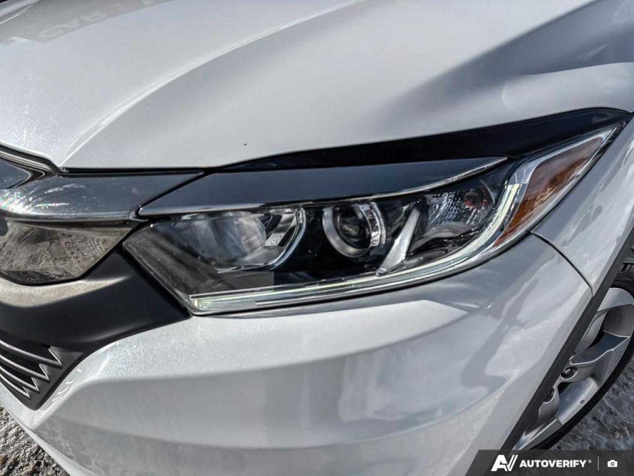 2022 Honda HR-V LX / AWD / HTD SEATS / STEERING ASSIST / ECO MODE Photo