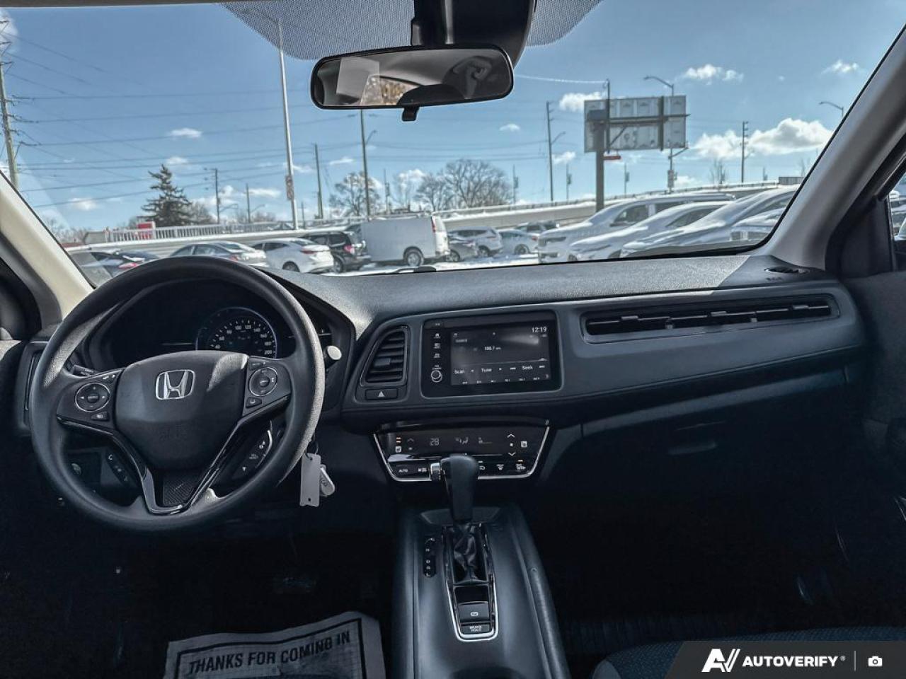 2022 Honda HR-V LX / AWD / HTD SEATS / STEERING ASSIST / ECO MODE Photo