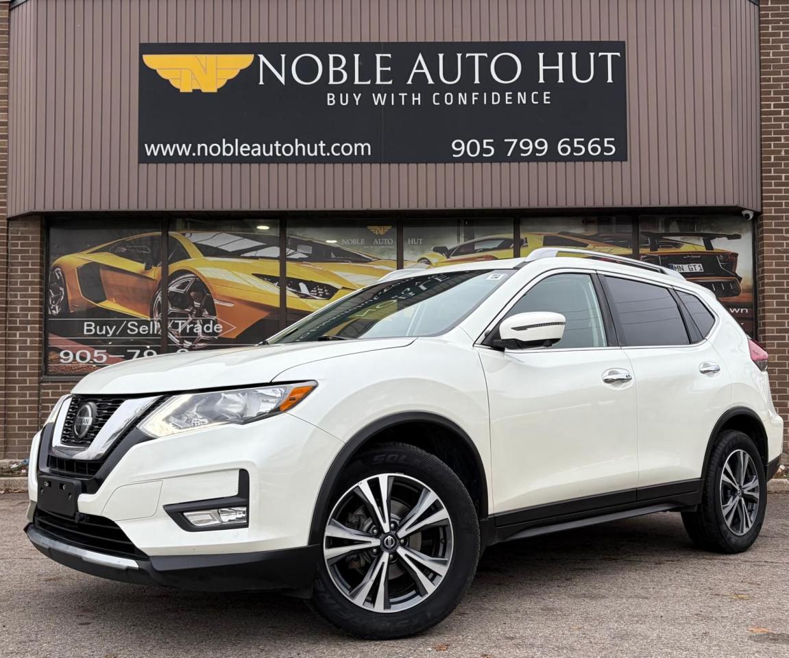 2019 Nissan Rogue SV Photo2