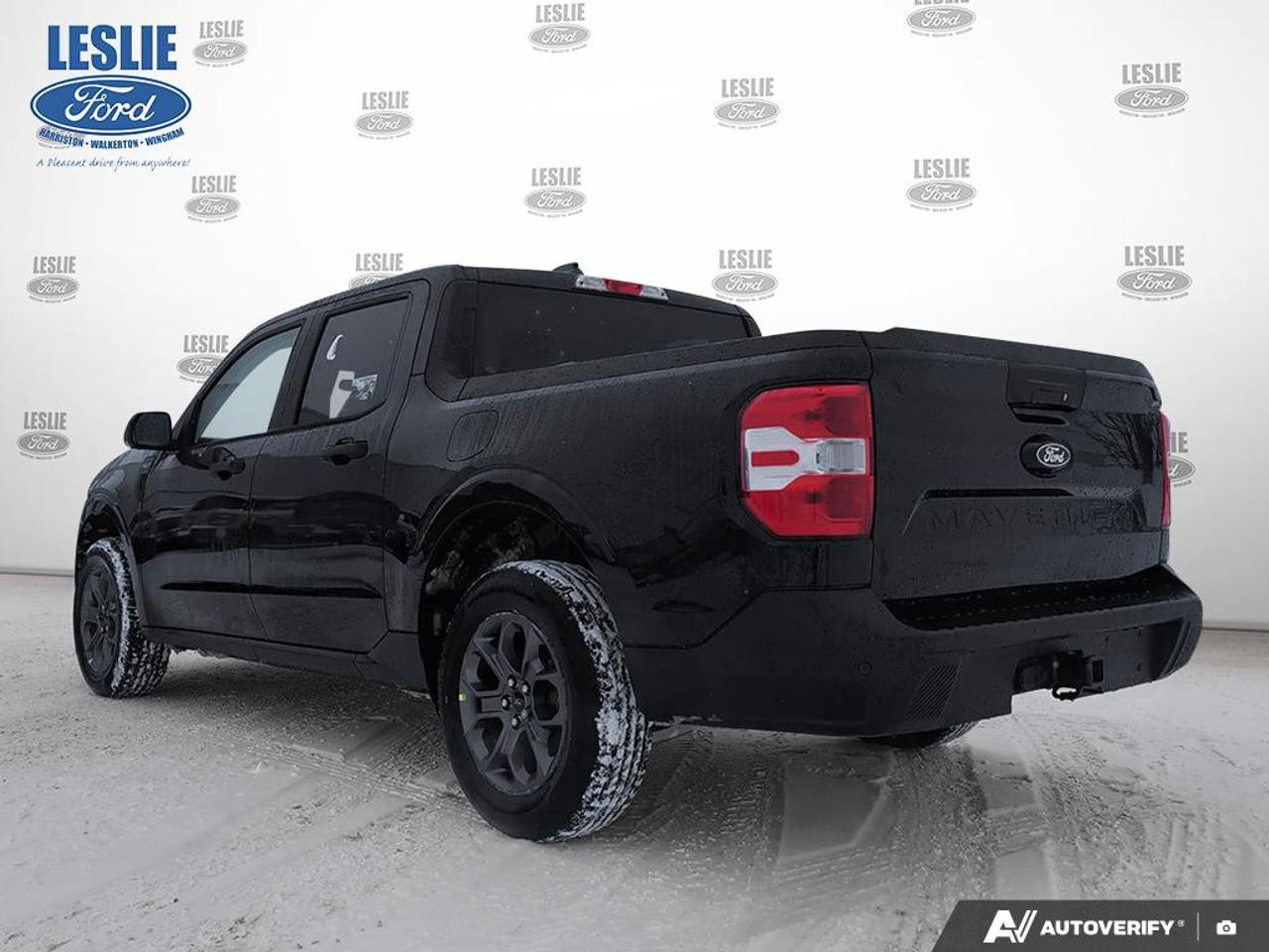 2026 Ford Maverick XLT SuperCrew Hybrid AWD Photo3