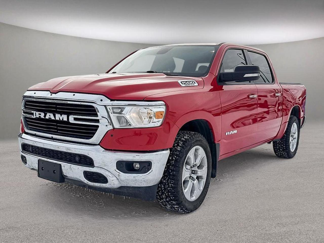 2020 RAM 1500 BIG HORN HIGHLIGHTS4X4Hemi V8 EngineDeluxe bucket seats/ Captain ChairsHeated Seats & WheelBluetoothCrewcabBackup Camera