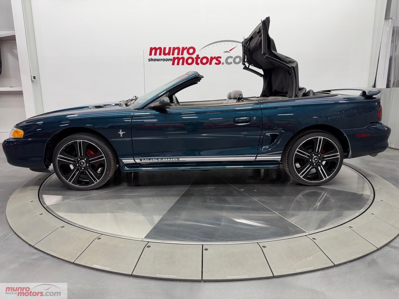 1997 Ford Mustang  Photo