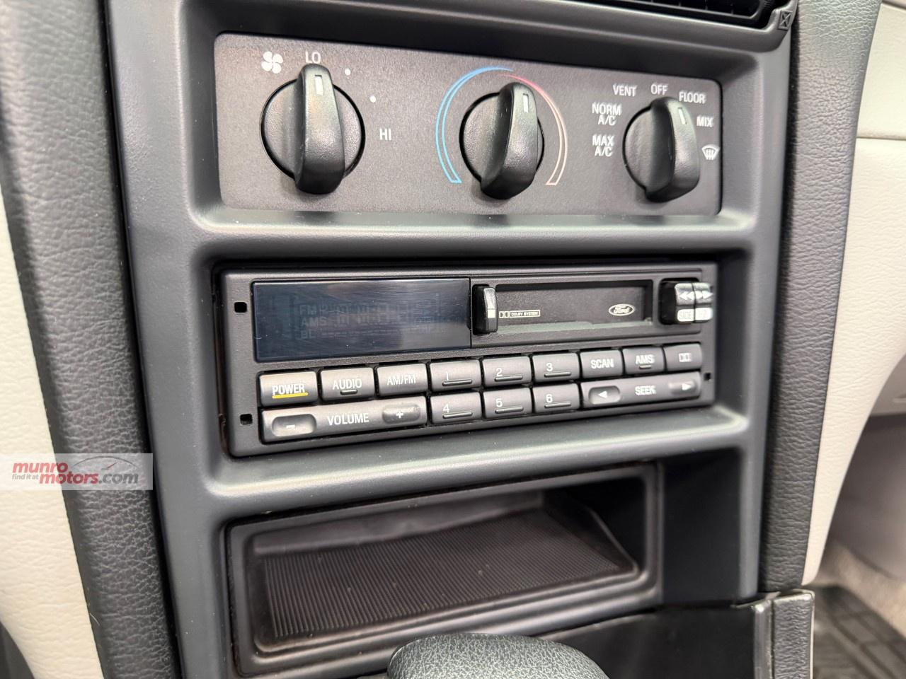 1997 Ford Mustang  Photo