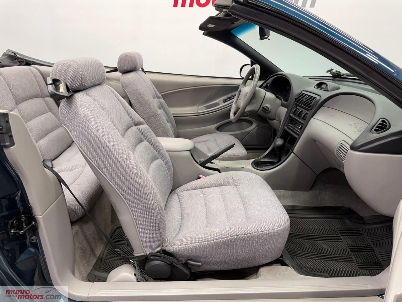 1997 Ford Mustang  Photo