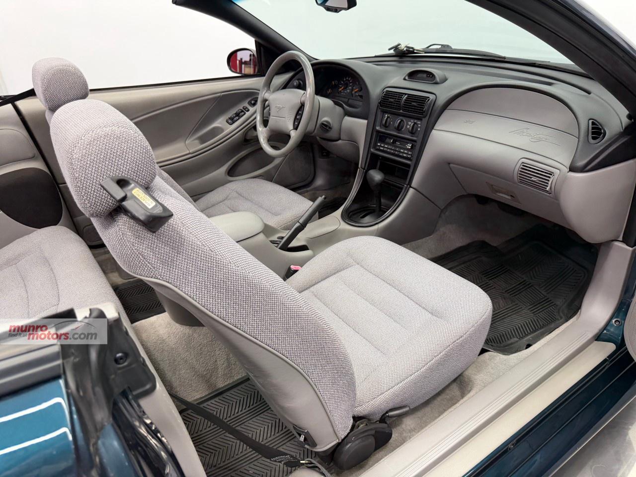 1997 Ford Mustang  Photo