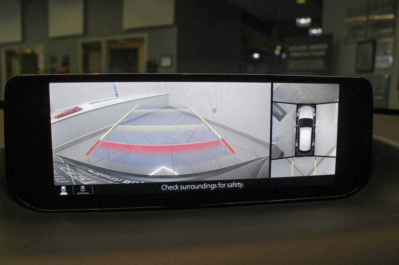 2023 Mazda CX-50 GT w/Turbo TURBO ENGINE - BOSE AUDIO - HEADS UP DISPLAY Photo