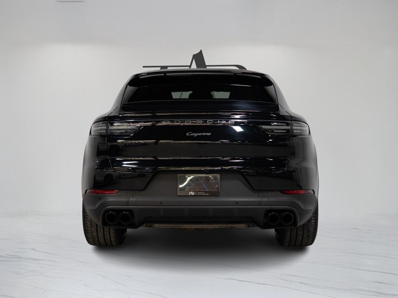2023 Porsche Cayenne PLATINUM | COUPE | PERFORMANCE & PREMIUM PKG  | 22 Photo