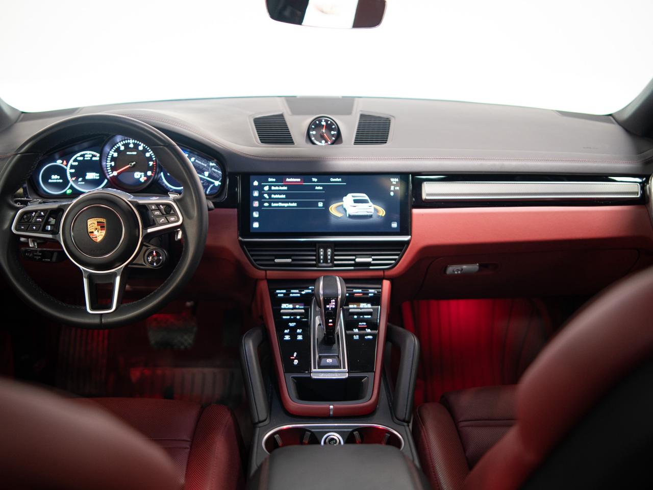 2023 Porsche Cayenne PLATINUM | COUPE | PERFORMANCE & PREMIUM PKG  | 22 Photo