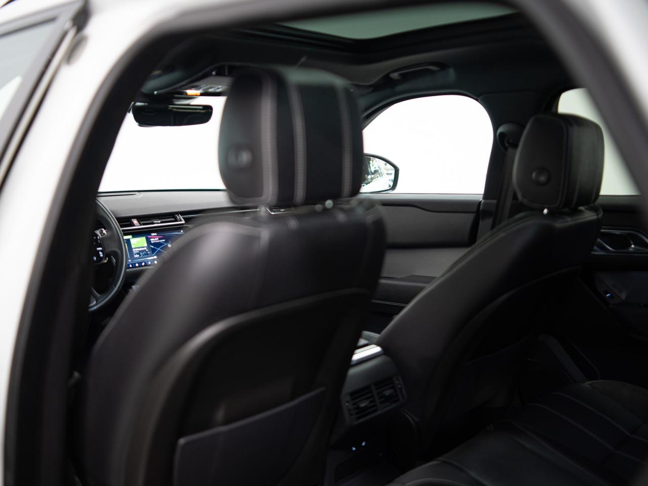 2020 Land Rover Range Rover Velar P340 | R-DYNAMIC S | MERIDIAN | PANO | 19 IN Photo