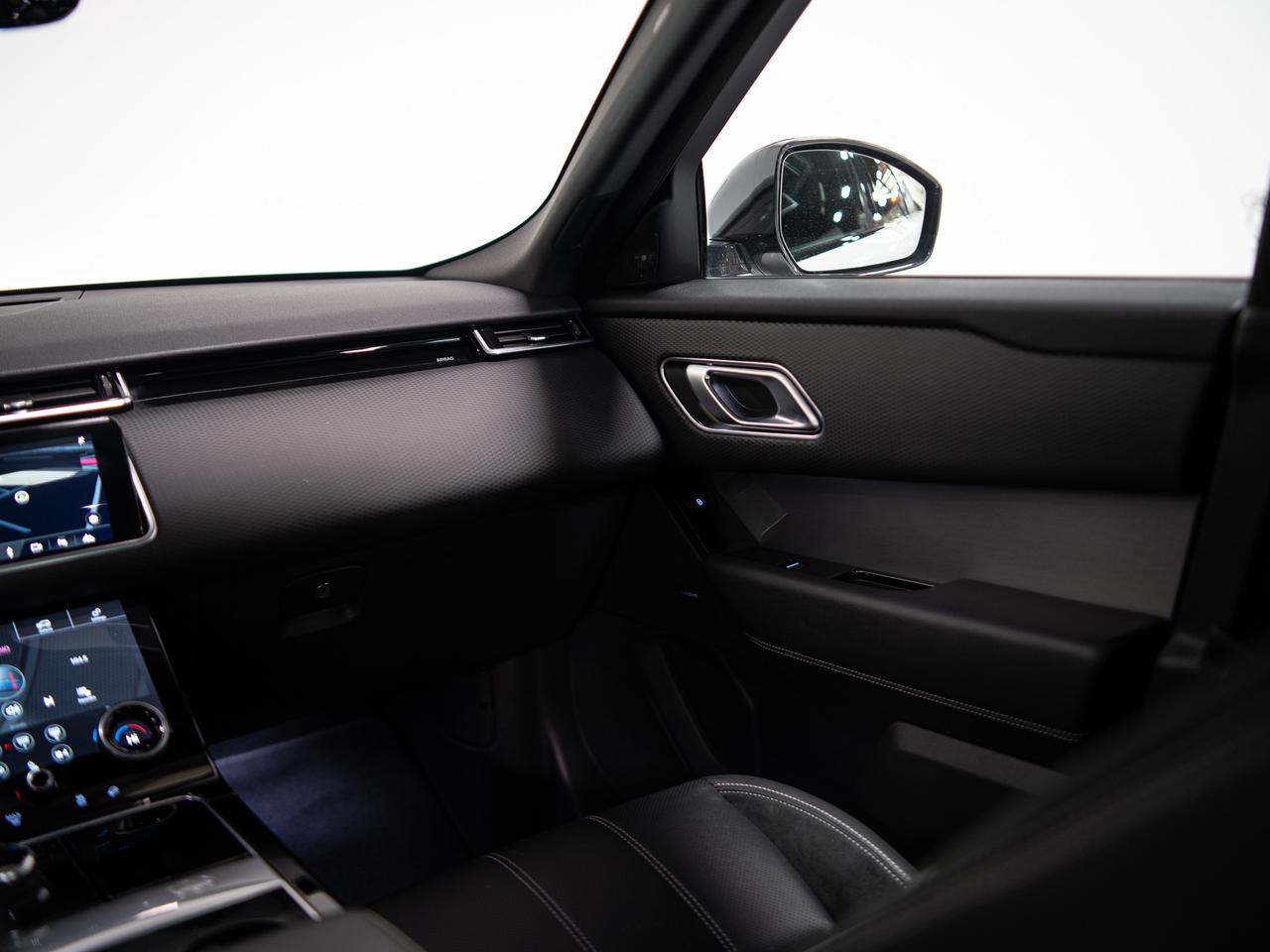 2020 Land Rover Range Rover Velar P340 | R-DYNAMIC S | MERIDIAN | PANO | 19 IN Photo